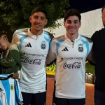 Ni asado ni dieta de alto rendimiento: la Scaloneta pidió 6 kilos de helado y abrió un debate nacional sobre paladares bastante básicos