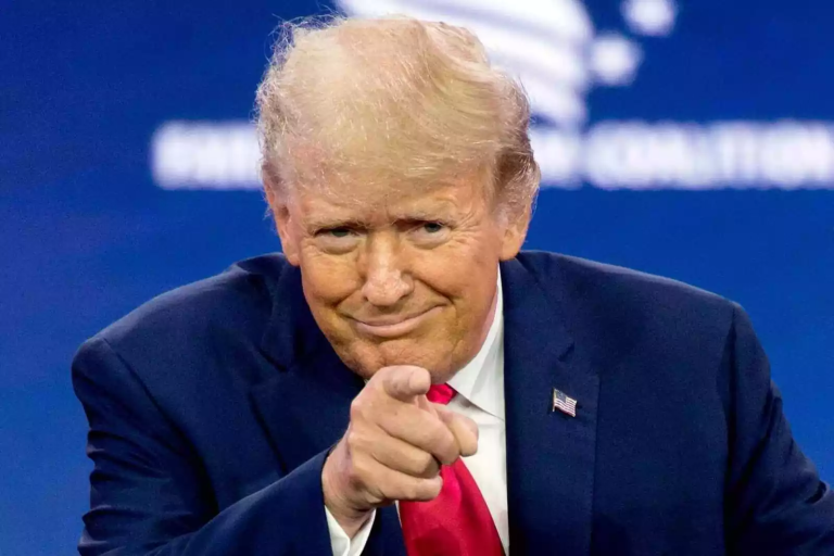 Rumor explosivo en Washington: la inteligencia de EE.UU. sugiere que el heredero del poder en Irán podría ser gay y Donald Trump estalló en carcajadas