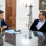 Massa mueve fichas en el conurbano y tensiona la interna con Kicillof: intendentes, rosca y un peronismo que ensaya su enésima reinvención