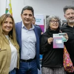 Merlo: entregan pases libres y muestran gestión en clave sensible en plena tensión social