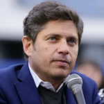 Kicillof mueve fichas en silencio y ya hay guerra por la sucesión bonaerense: intendentes, ministros y una interna que nadie admite