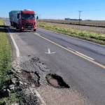 “Se viene un infierno de camiones”: el campo y la industria alertan por rutas detonadas y riesgo de colapso exportador