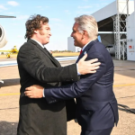 Milei y Llaryora juegan al desgaste: la guerra fría política que inquieta a empresarios y gobernadores