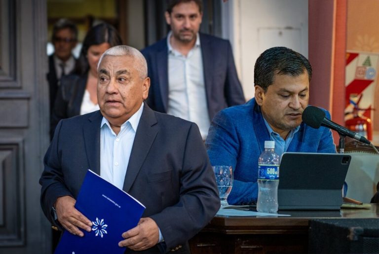 San Pedro, al borde del colapso: Salazar no paga los aguinaldos y quedó acorralado por un paro y una denuncia millonaria
