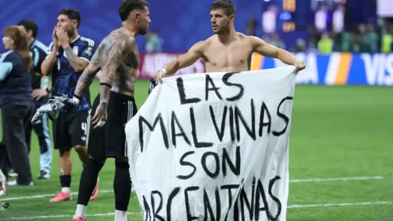 La Scaloneta le clavó Malvinas en la cara a Milei y convirtió el festejo en una derrota presidencial