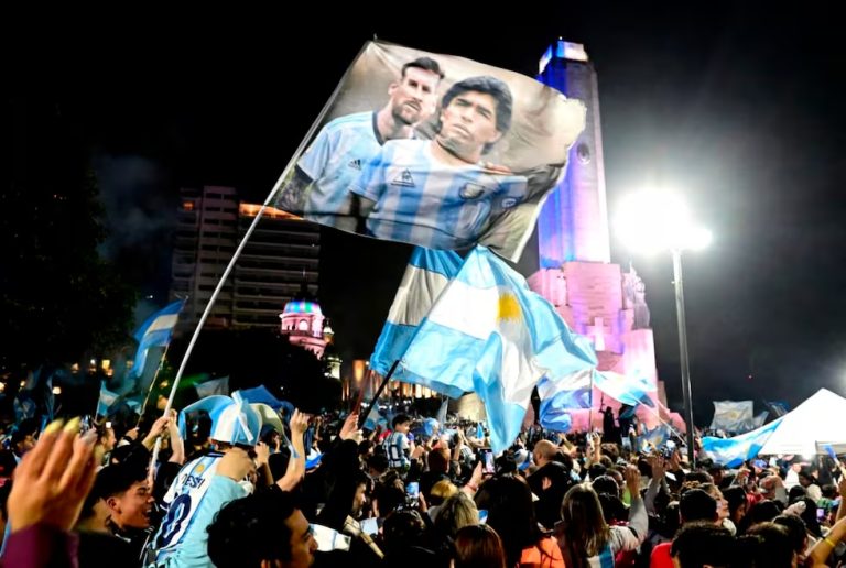 Argentina perdió la final y el mundo se sacó la careta: uno por uno, los ataques que alimentan la sospecha de una campaña global