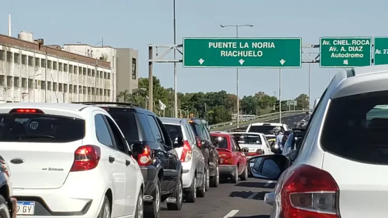 Estampida porteña: la clase media cruza la General Paz para escapar de una Ciudad cara, chica y enamorada de sí misma