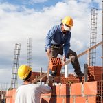 Apocalipsis productivo: la industria y la construcción se desplomaron y el modelo de Milei empieza a parecer una demolición controlada