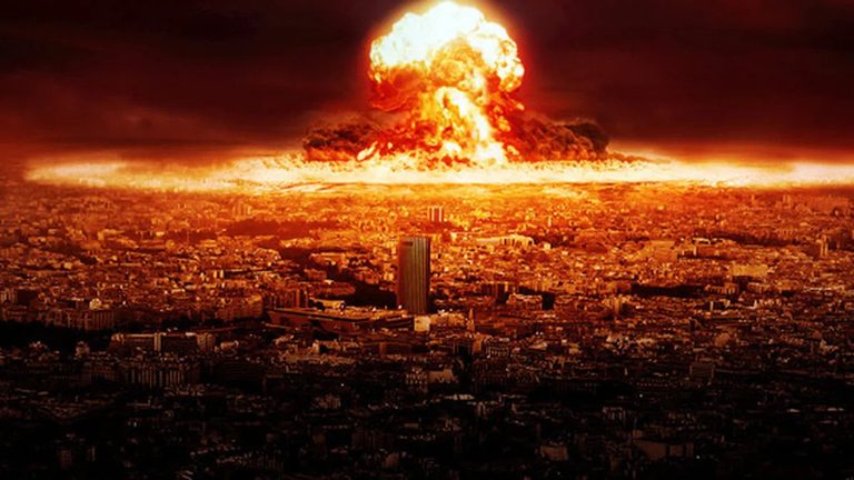 El planeta quedó a 85 segundos del final: la Tercera Guerra Mundial nuclear ya calienta motores